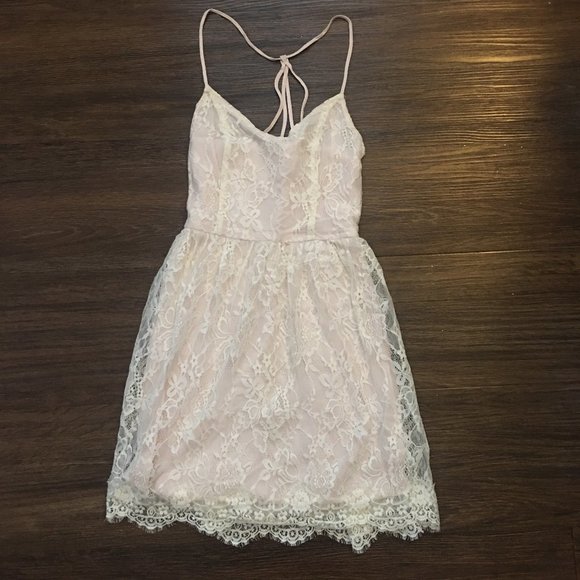 Abercrombie & Fitch Light Pink Lace Dress - Picture 1 of 2